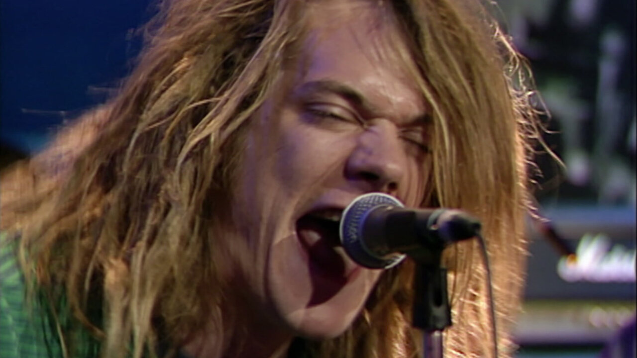 Black Gold (Live on Jools Holland March 6, 1993)