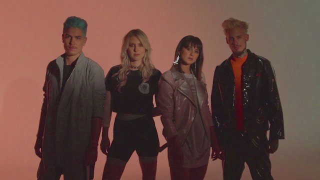 Piensa (Official Video)