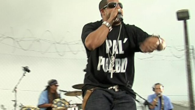 Maleante de Cartón (Video Voltio En Vivo Desde Oso Blanco)