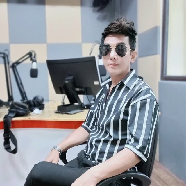 Lỡ Yêu Thầm