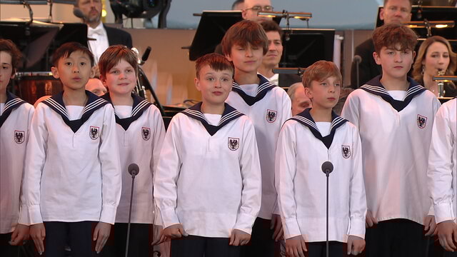 Die Rheinnixen: Komm zu uns und sing und tanze