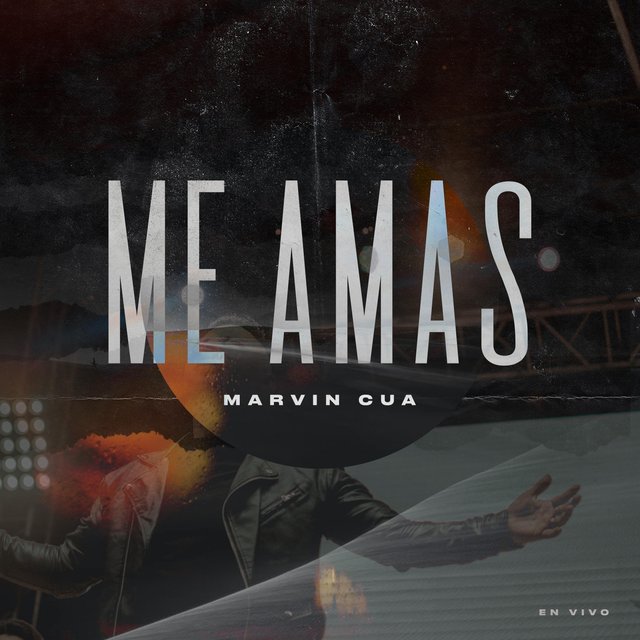 Me Amas (En Vivo)