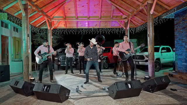 Me Gusta Tener De A Dos (En Vivo)