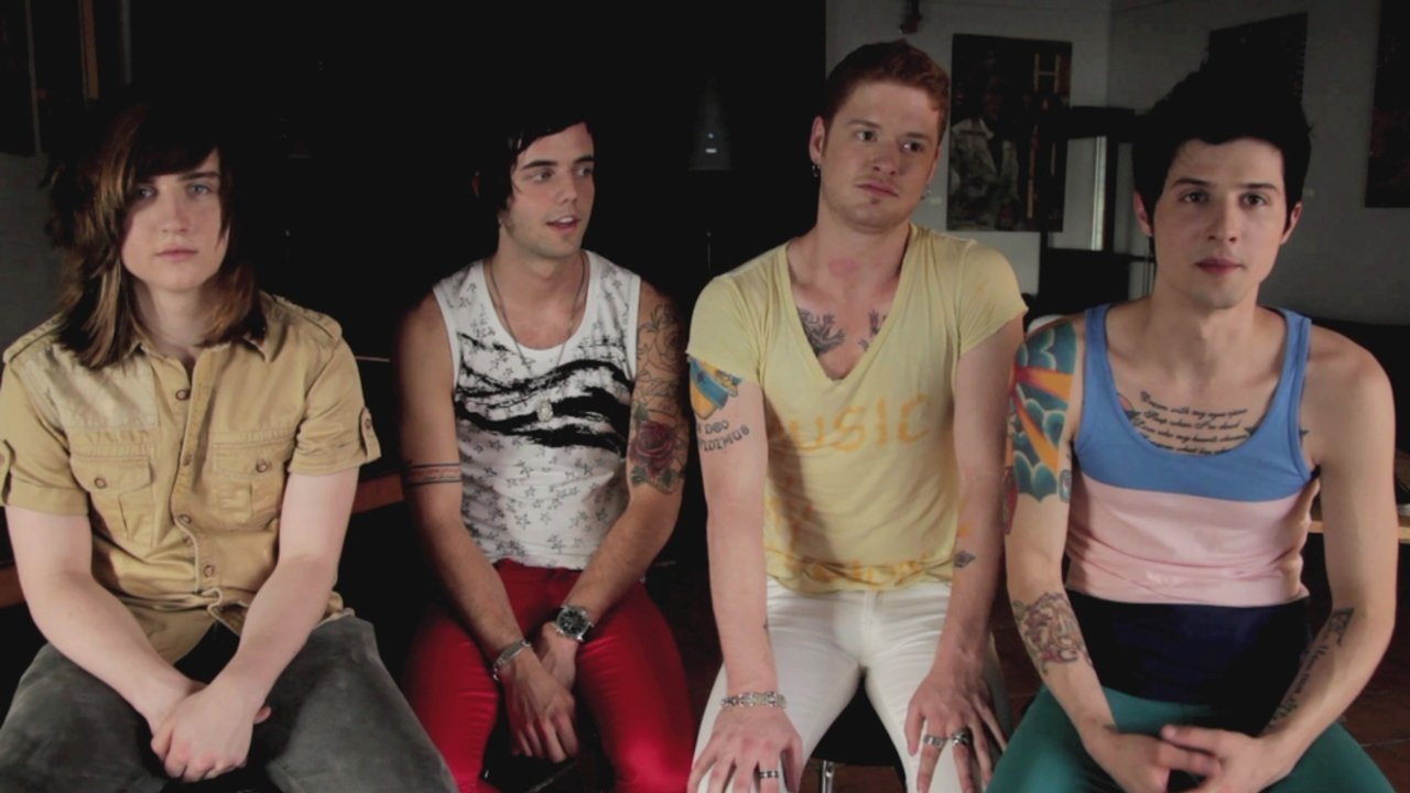 Up Close and Personal with Hot Chelle Rae (EPK)