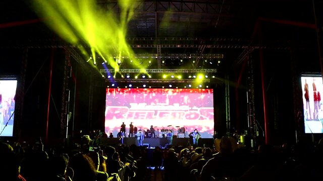 Tu Nuevo Cariñito (En Vivo 45 Aniversario)