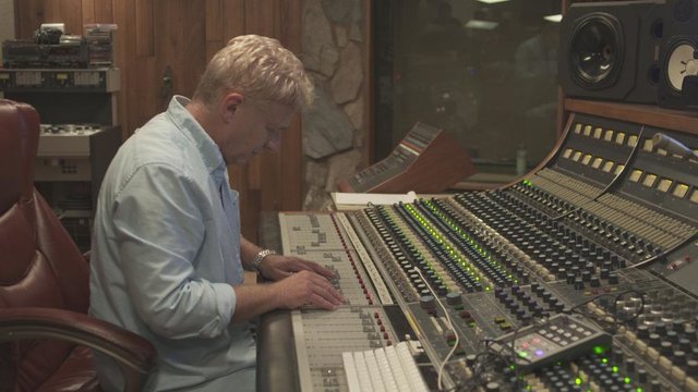 Behind the Console at Studio in the Country: Carry on Wayward Son (Digital Video)