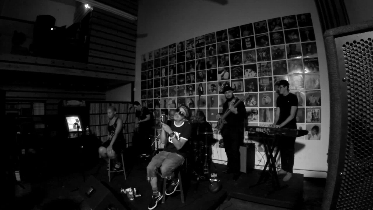  Cuht So Deep by Anthony Cruz (Live at Artru Long Beach CA,9.21.2017)
