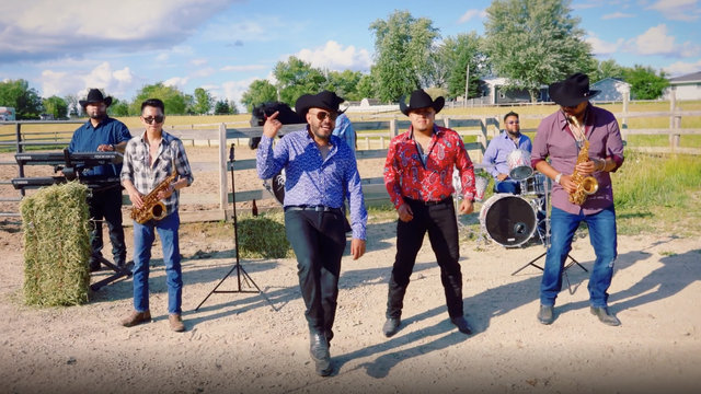En Camino Al Coleadero