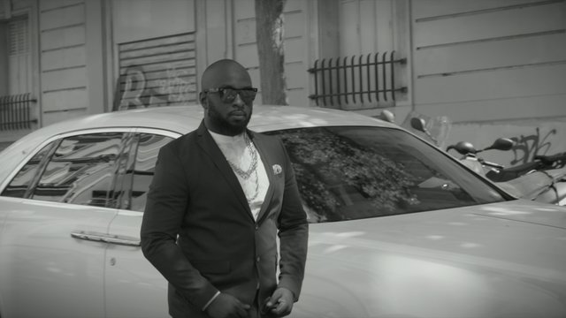 Des billets (Clip officiel)