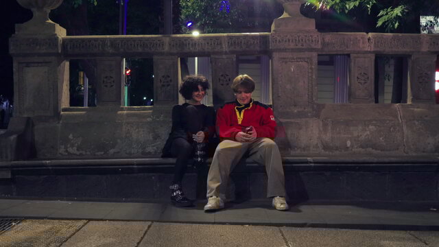 Mientras La Ciudad Descansa