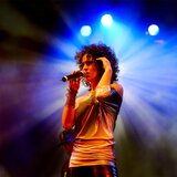  Siento Tanto Amor (En Vivo - Club Amanda 2009)