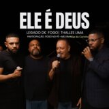 Ele é Deus