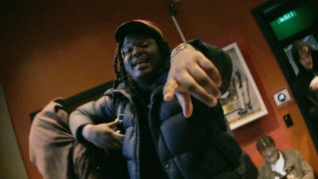 LIFE MOCKS ART (Official Video)