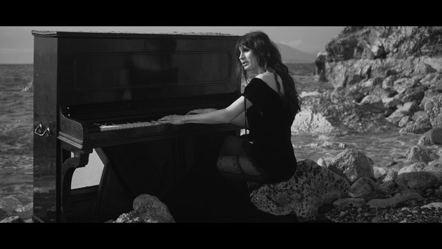 Bezdroża (feat. Mateusz Ziółko)
