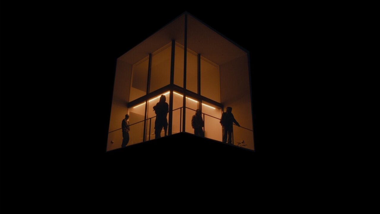 SIREN (feat. M3R, BiLL & ROBBIN)