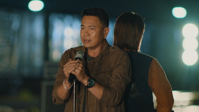 เพิ่นบ่แม่นผู้สาวเฮา