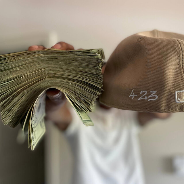 We On It (feat. RunItUp)