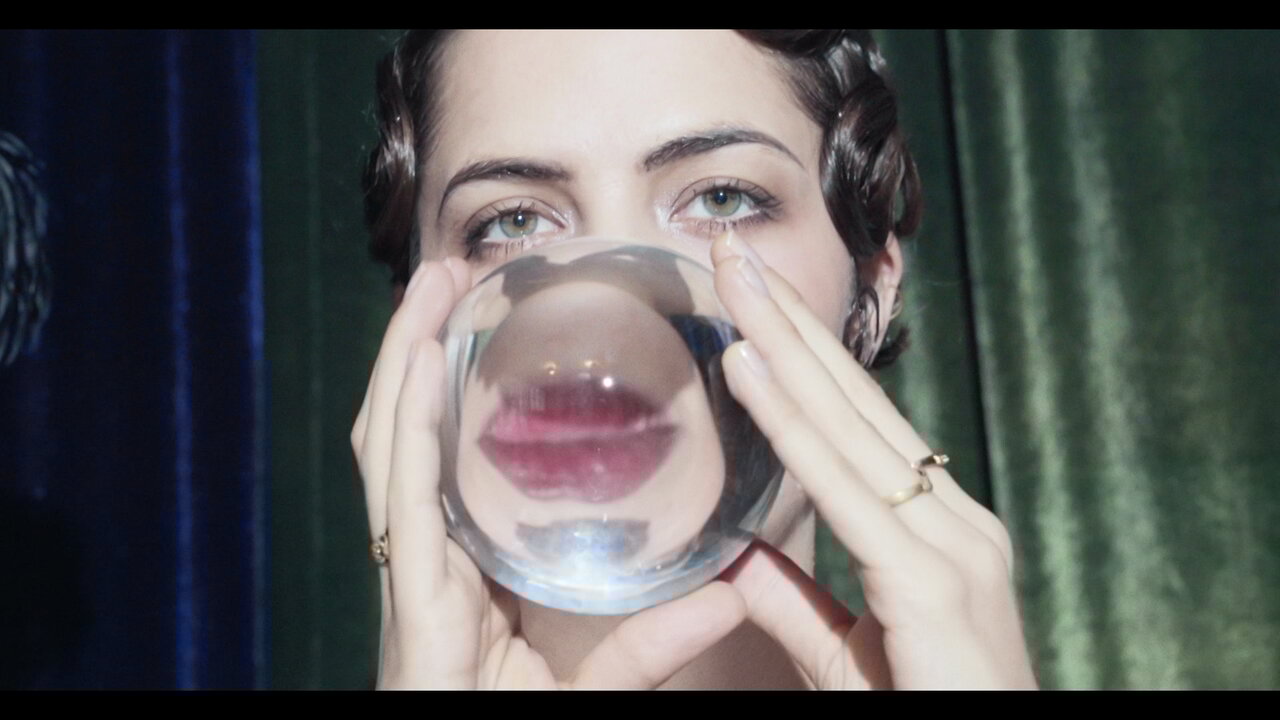 People Tell Me / Les gens me disent (feat. Julian Lage) (Official Video)