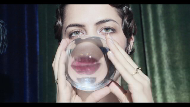 People Tell Me / Les gens me disent (feat. Julian Lage) (Official Video)