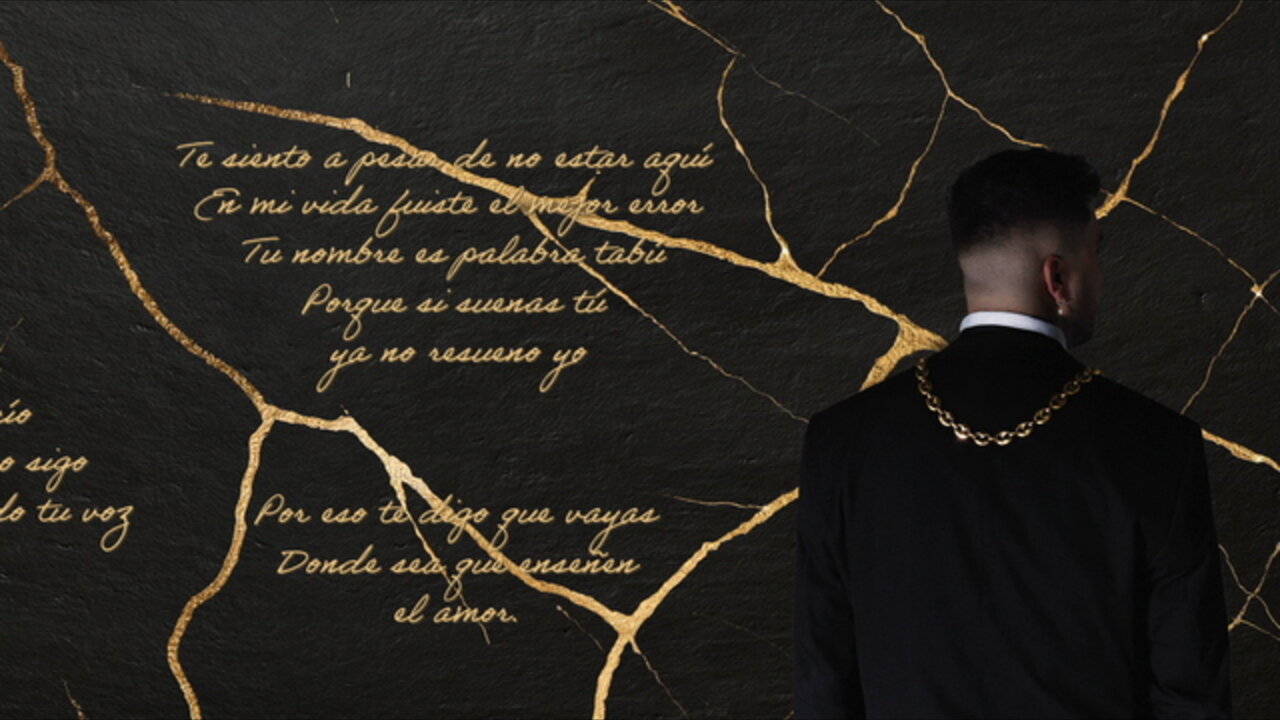 ¿Cómo va a saber de amor? (Lyric Video)
