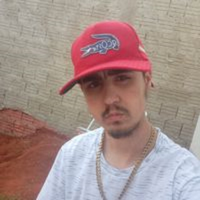 GRAU NA LADEIRA