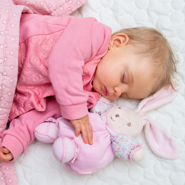 Baby Jazz Piano Dreamscape: Tranquil Lullaby Soundscapes
