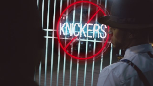 Knickers