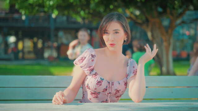 Şeker Almaya Geldim