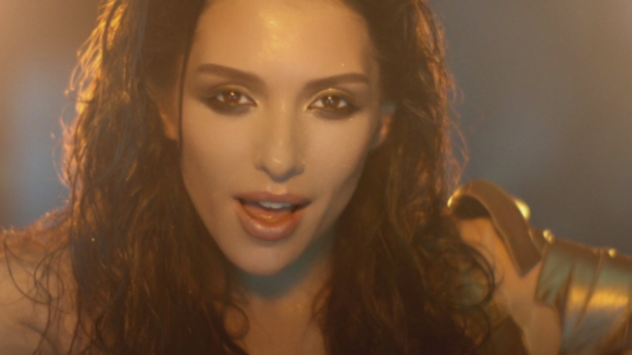 Is It Love (feat. Kaye Styles)