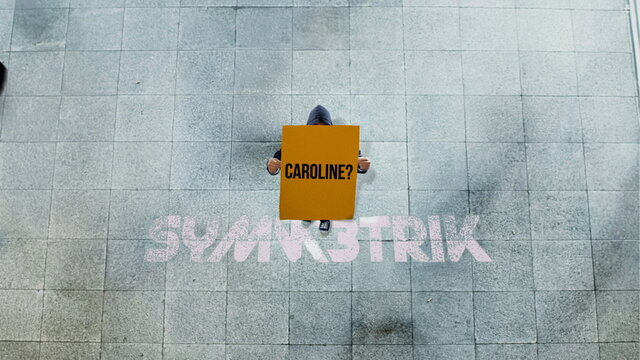 Caroline (Visualiser Video)
