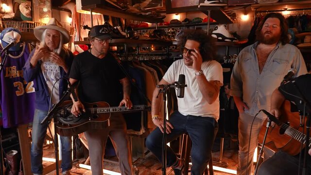 Life Is Easy (Live from Nashville)