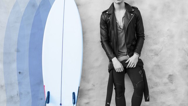 SURFBOARD
