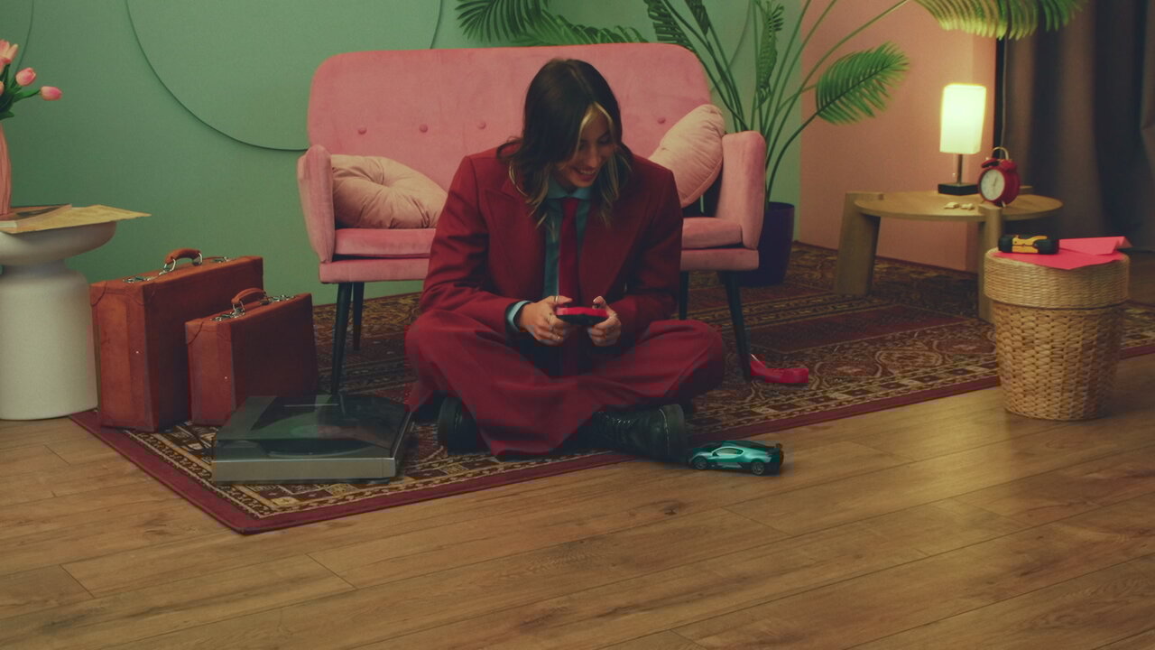Pezzi (Visual Video)