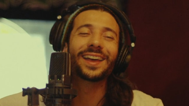 Lay You Down Easy (feat. Sean Paul) (Studio Version)