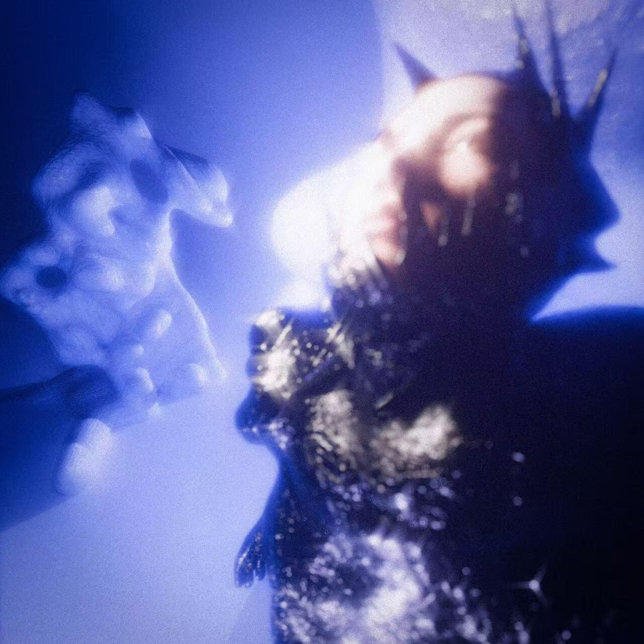 爱不过三年 on TIDAL