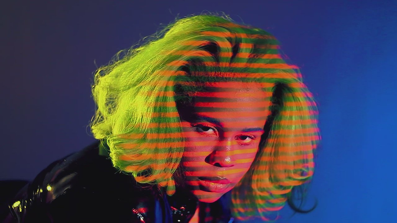 Addicted (Visualizer)