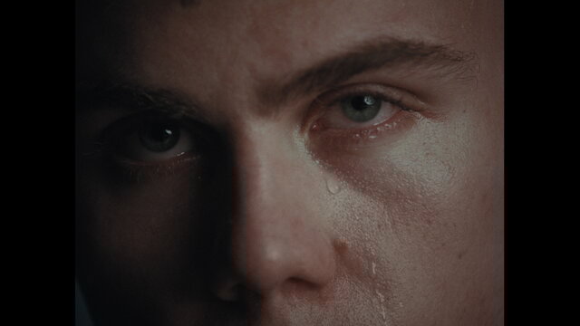 A COLD PLAY (Official Video)