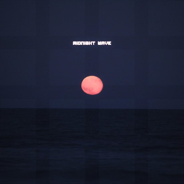 Midnight Wave
