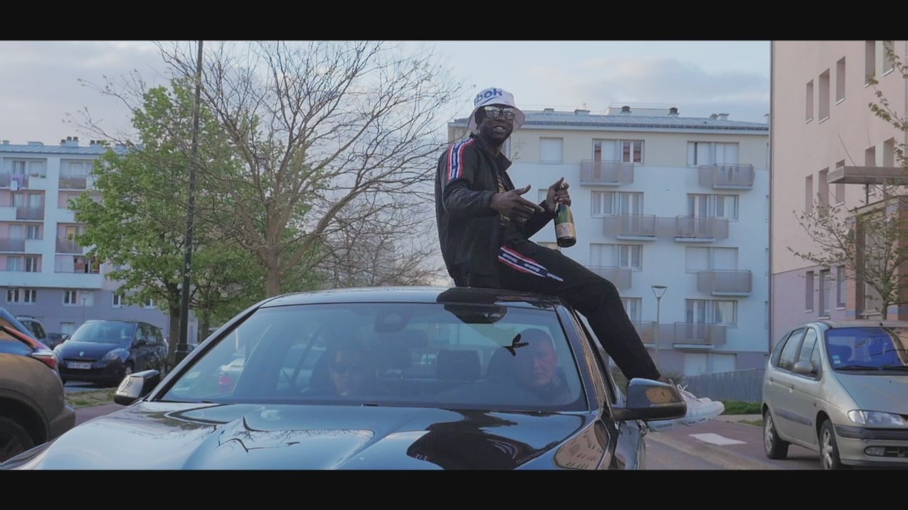 La rue (Clip officiel)