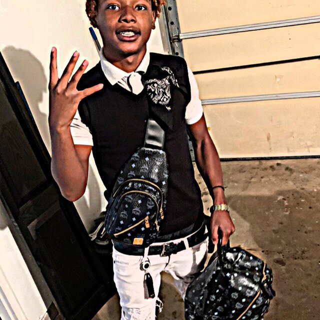 Grams & Scams