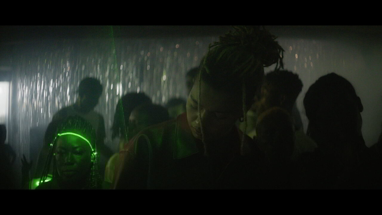 CONTROL (Clip officiel)