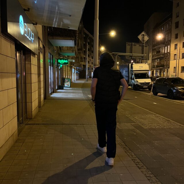 Ciszej