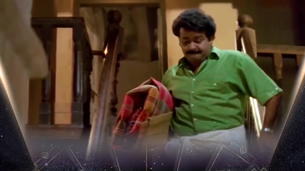 Paathiravaayi Neram (Lyric Video)
