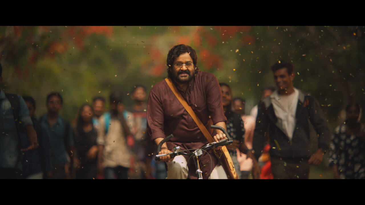 Entammede Jimikki Kammal (Mohanlal Dance)