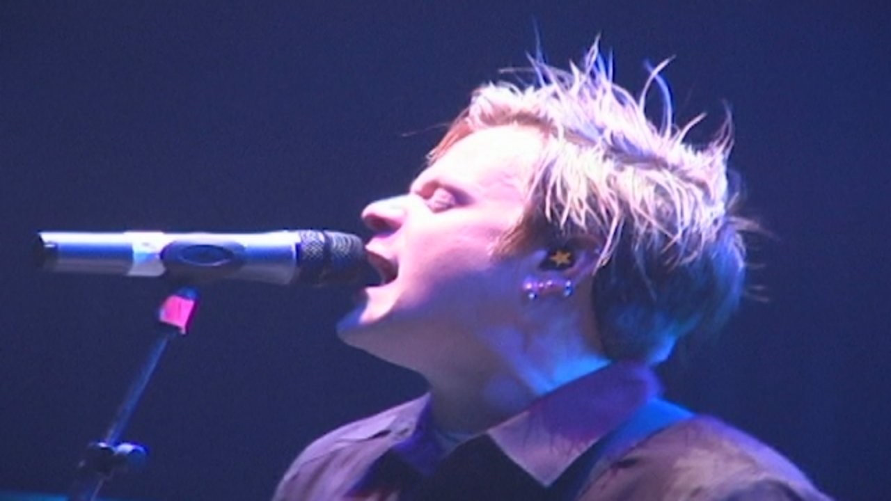 Suckerpunch (Live and Very Attractive, Manchester, UK, 2007)