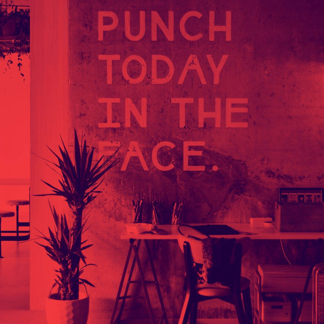 Paradise Like Ambiance for Calming Work Days