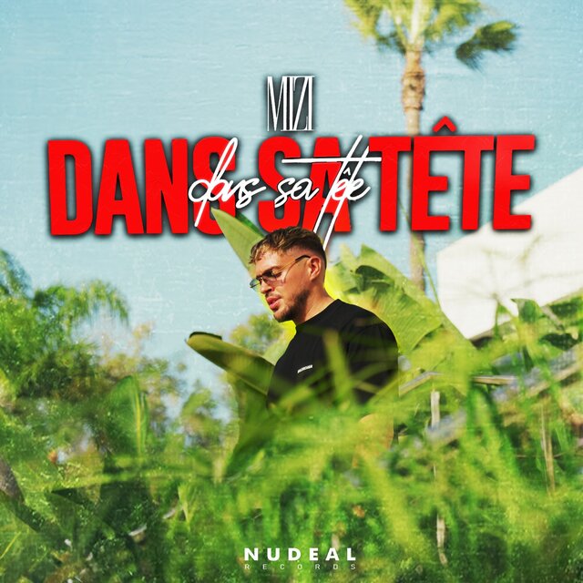 Dans sa tête