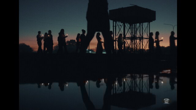 Luciérnagas (Official Video)