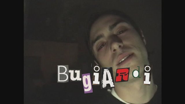 Non fidarti (Official Video)