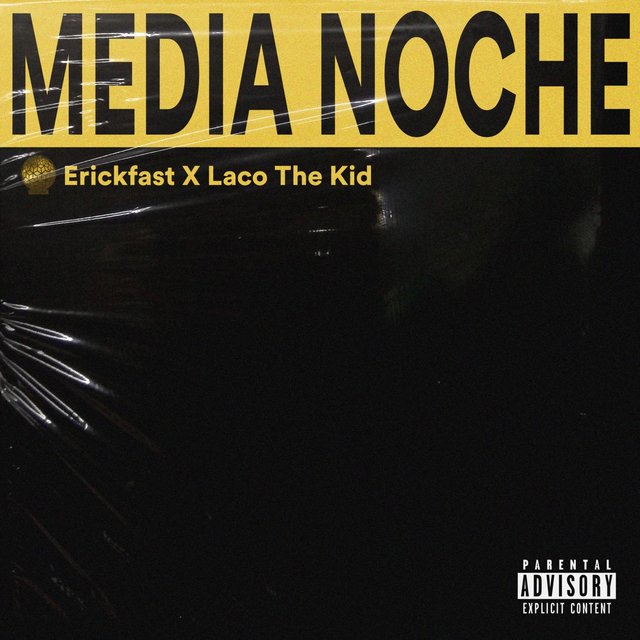 MEDIA NOCHE